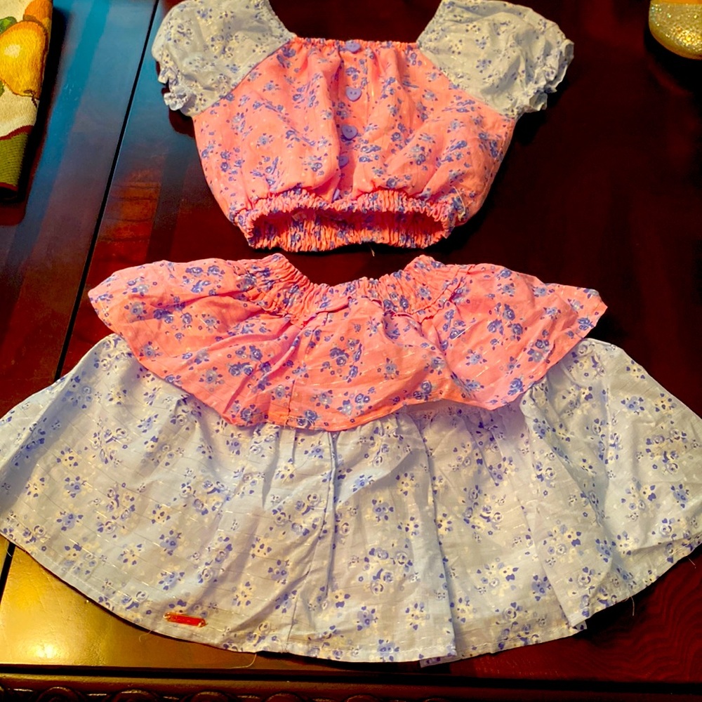 Girl two pieces